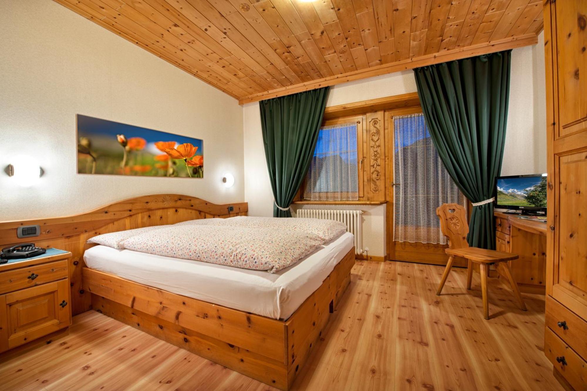 Hotel Duc De Rohan Livigno Exterior photo
