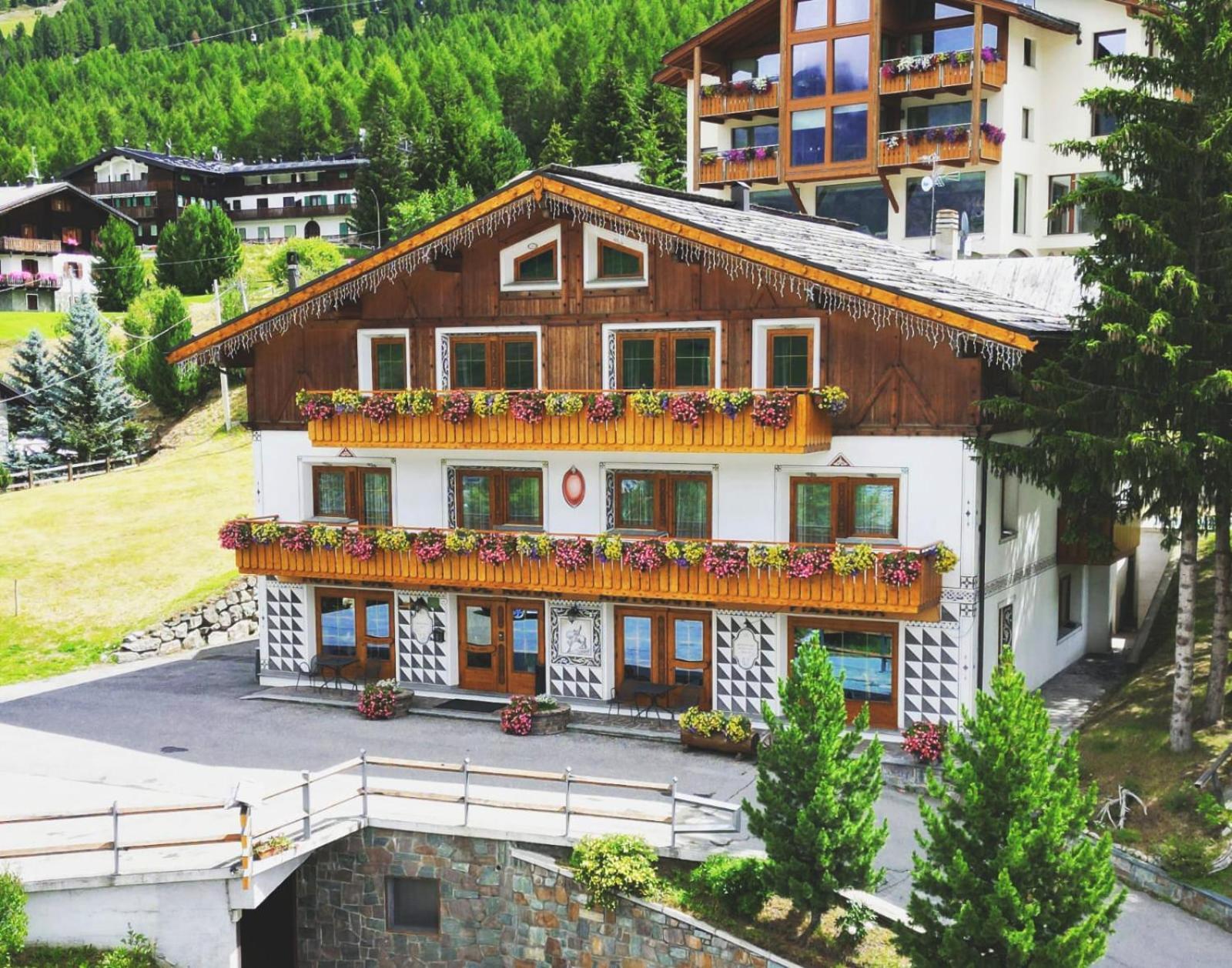 Hotel Duc De Rohan Livigno Exterior photo