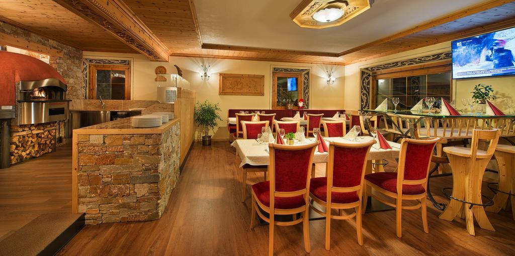 Hotel Duc De Rohan Livigno Exterior photo
