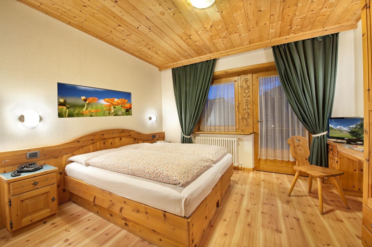 Hotel Duc De Rohan Livigno Exterior photo